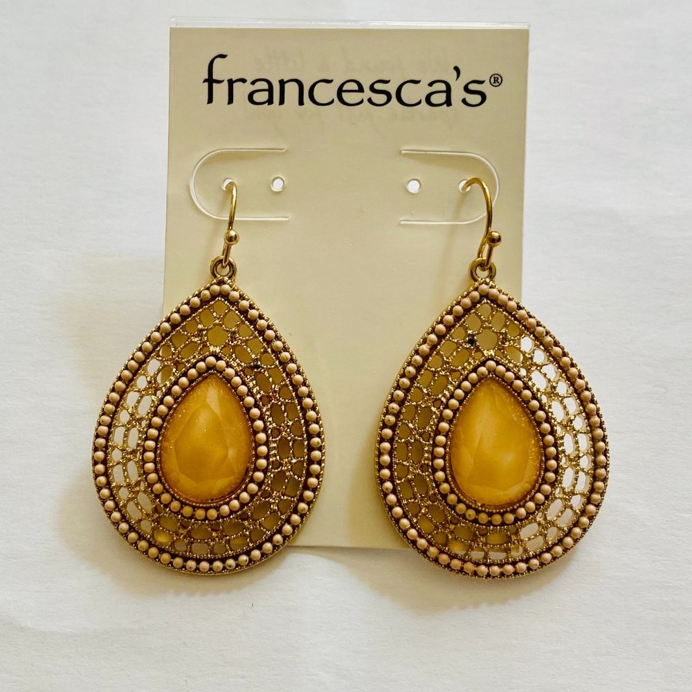 Francesca's Gold tone Beaded drop Earrings
